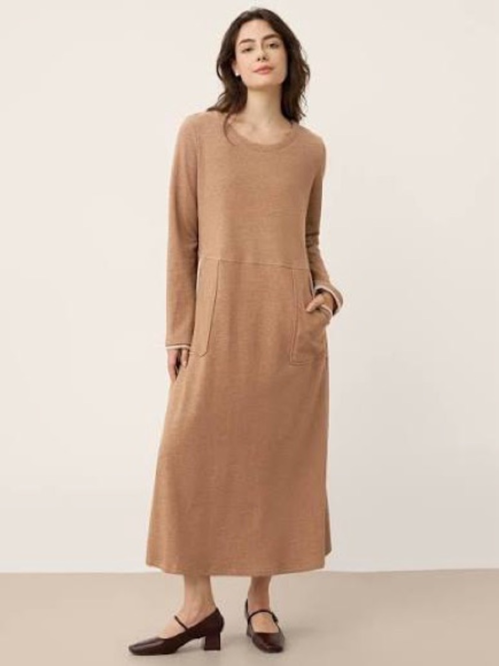 Lintico Long Sleeve Midi Dress